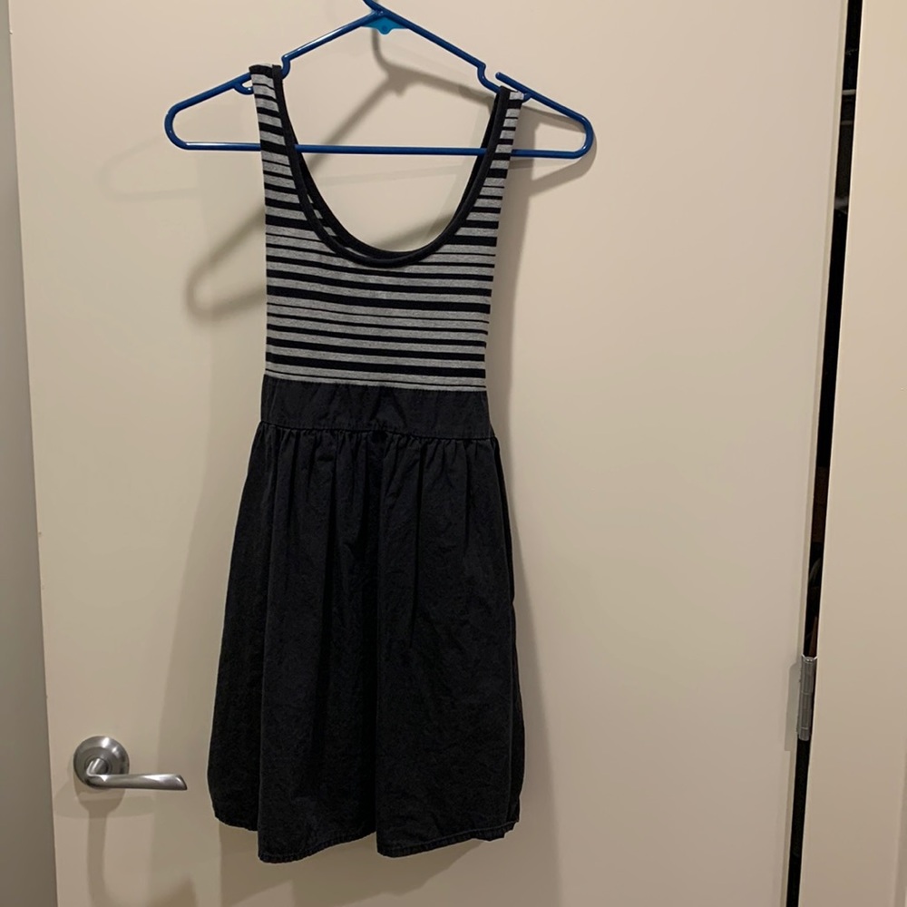 Kimchi Blue medium mini dress